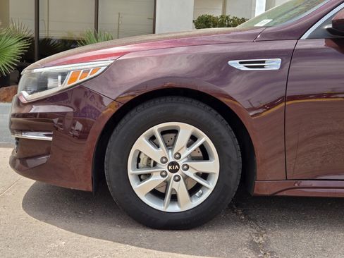 Used 2016 Kia Optima LX FWD image 5