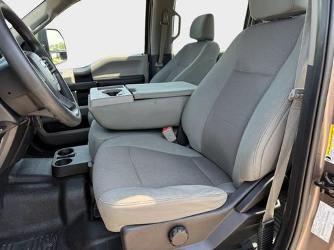 Used 2019 Ford F350 XL w/ Power Equipment Group AWD/4WD image 9