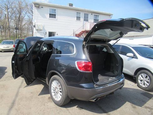 Used 2011 Buick Enclave CXL AWD/4WD image 9