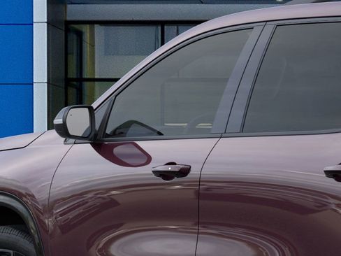 New 2026 Chevrolet Traverse RS w/ LPO, Floor Liner Package image 12