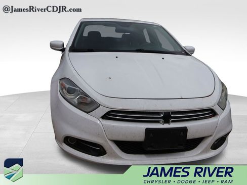 Used 2016 Dodge Dart SXT Sport w/ Chrome Package FWD image 6