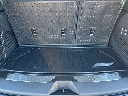 New 2026 Chevrolet Tahoe High Country image 21