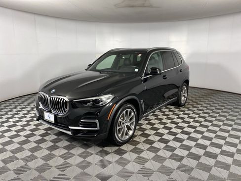 Certified 2023 BMW X5 xDrive40i w/ Parking Assistance Package image 6