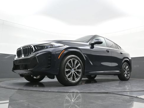Used 2026 BMW X6 xDrive40i AWD/4WD image 24