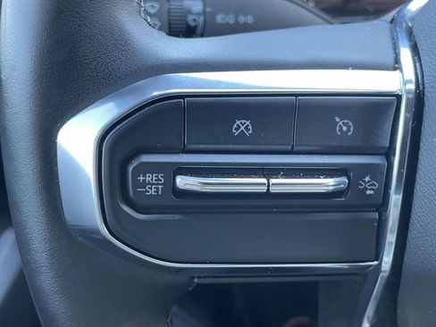 Used 2025 GMC Canyon Elevation w/ Technology Package RWD image 21