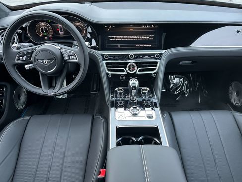 New 2026 Bentley Flying Spur Plug-In Hybrid image 4