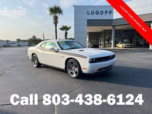 Used 2012 Dodge Challenger R/T RWD image 1