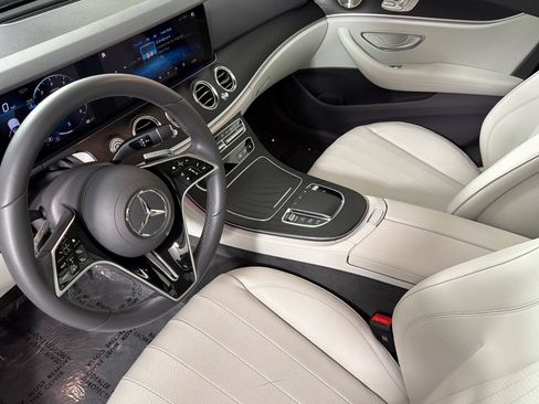 Used 2023 Mercedes-Benz E 350 Sedan image 9