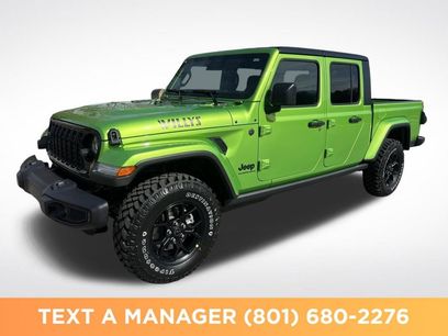 New 2026 Jeep Gladiator Sport