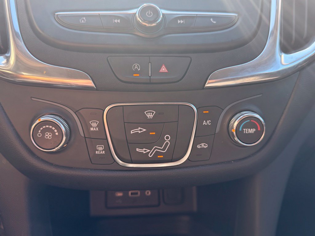 Used 2023 Chevrolet Equinox LT AWD/4WD image 17