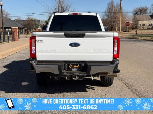 Used 2023 Ford F250 XLT w/ FX4 Off-Road Package image 25