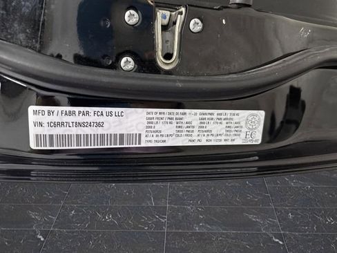 Used 2022 RAM 1500 Classic SLT image 37