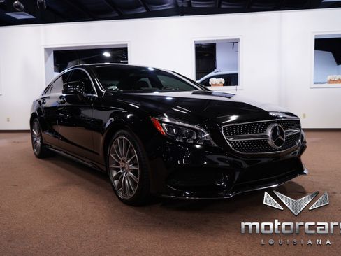 Used 2016 Mercedes-Benz CLS 400 4MATIC w/ Premium 2 Package image 9