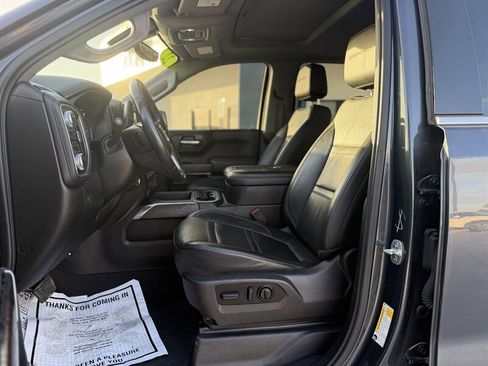 Used 2022 GMC Sierra 1500 Denali w/ Denali Reserve Package image 3