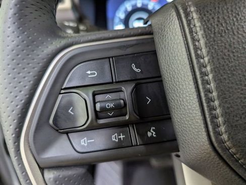Used 2025 Toyota 4Runner TRD Off-Road AWD/4WD image 18