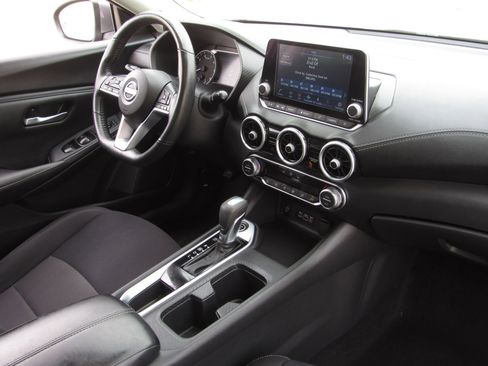 Used 2024 Nissan Sentra SV w/ All-Weather Package image 9