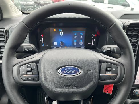 New 2026 Ford Ranger XLT w/ Equipment Group 301A High AWD/4WD image 18