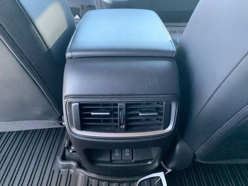 Used 2019 Honda CR-V Touring image 19