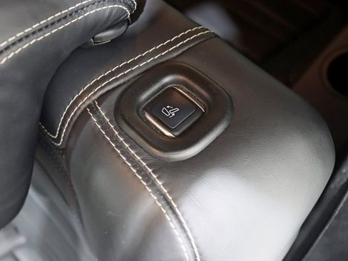 Used 2017 Mercedes-Benz GLS 63 AMG 4MATIC image 38