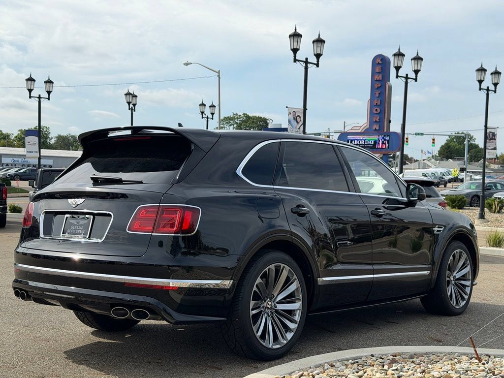 Used 2020 Bentley Bentayga Speed AWD/4WD image 5