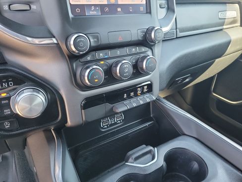 Certified 2022 RAM 1500 Laramie w/ Sport Appearance Package AWD/4WD image 18