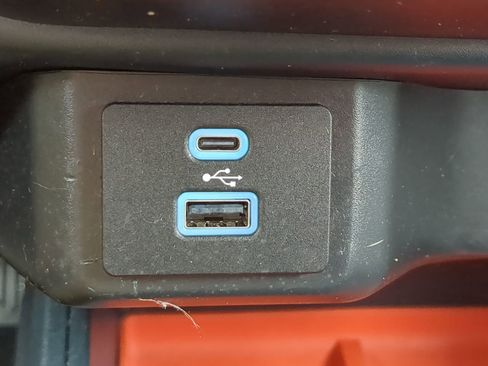 Certified 2022 Ford Maverick XLT w/ XLT Luxury Package image 19