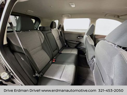 Certified 2022 Nissan Rogue SV image 27