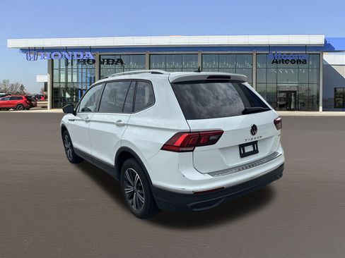 Used 2024 Volkswagen Tiguan Wolfsburg Edition AWD/4WD image 3