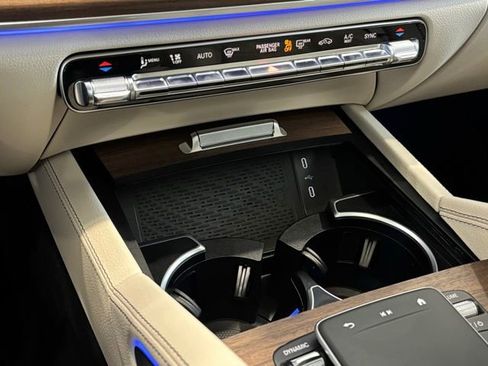 New 2026 Mercedes-Benz GLS 450 4MATIC image 18