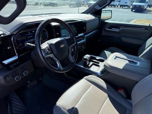 Used 2022 Chevrolet Silverado 1500 LTZ image 26