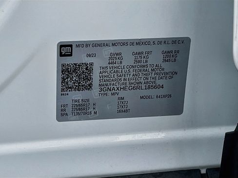 Used 2024 Chevrolet Equinox LS FWD image 28