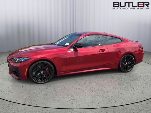 Used 2025 BMW 430i Coupe w/ M Sport Package RWD image 3