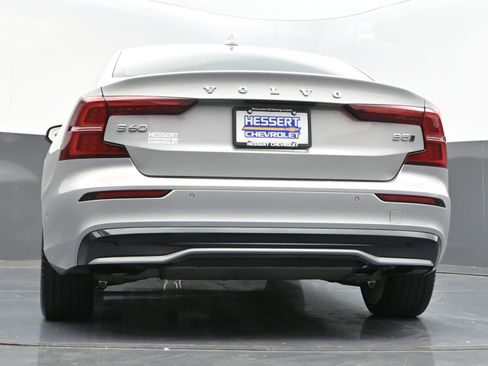 Used 2023 Volvo S60 B5 Plus w/ Climate Package image 43