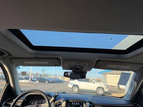 Used 2020 GMC Yukon Denali image 13