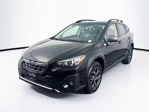 Used 2021 Subaru Crosstrek 2.5i Sport w/ Moonroof Package AWD/4WD image 3