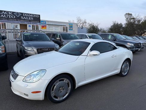 Used 2004 Lexus SC 430 Convertible image 4