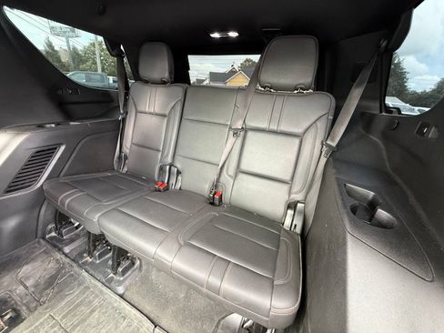 Used 2023 Chevrolet Tahoe RST w/ Luxury Package AWD/4WD image 13