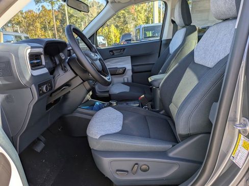 New 2025 Ford Maverick XLT w/ XLT Luxury Package image 13