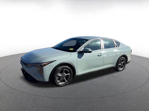 Used 2025 Kia K4 FWD image 7