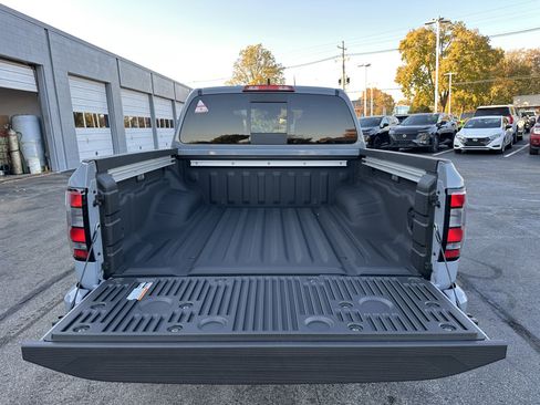 New 2026 Nissan Frontier SV image 13