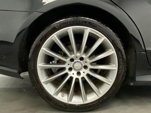Used 2016 Mercedes-Benz CLS 400 4dr Sdn CLS400 4MATIC image 17