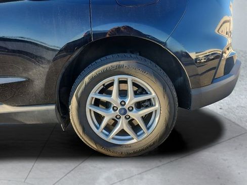 Used 2022 Ford Edge SEL image 27