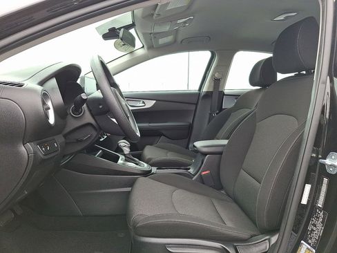 Certified 2023 Kia Forte LXS w/ LXS Technology Package image 14
