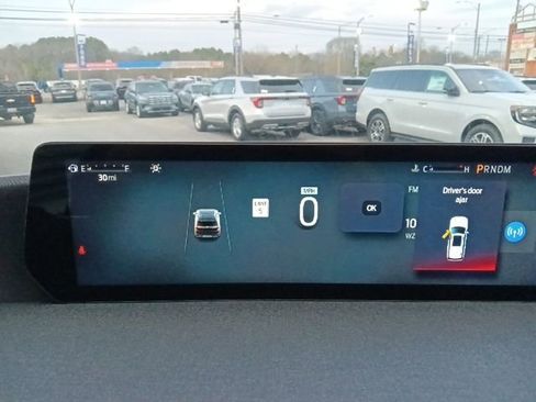 New 2026 Ford Expedition Active image 20