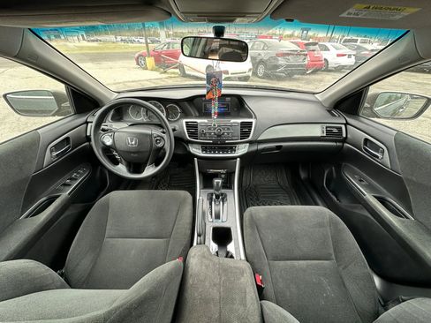 Used 2013 Honda Accord LX image 2