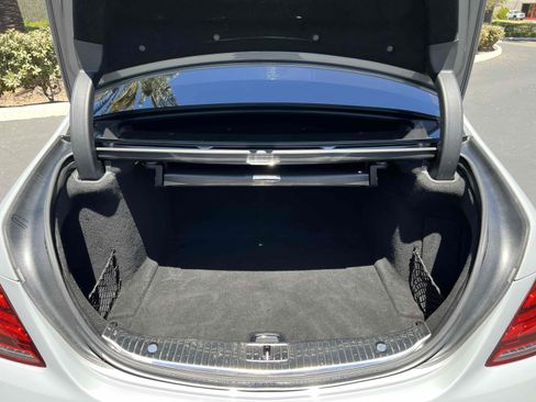 Used 2018 Mercedes-Benz S 560 Sedan image 74