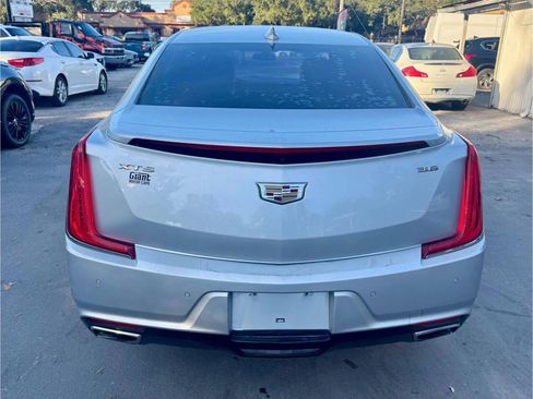 Used 2018 Cadillac XTS Luxury image 9