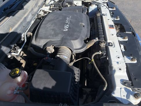 Used 2018 Chevrolet Colorado W/T w/ WT Convenience Package image 12