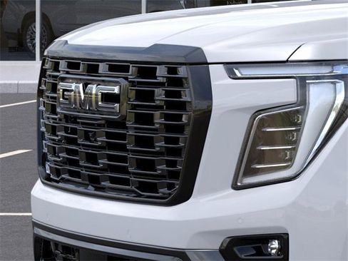 New 2026 GMC Yukon XL Denali Ultimate image 13