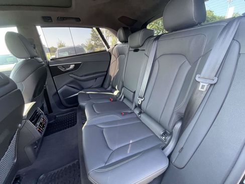Certified 2025 Audi Q8 Prestige AWD/4WD image 13